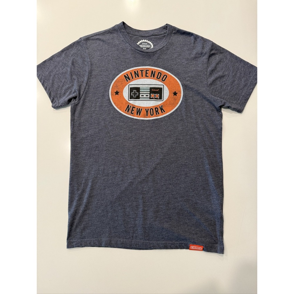 Nintendo T-Shirt Mens M Dark Grey Heather NES Controller Graphic Retro Tee